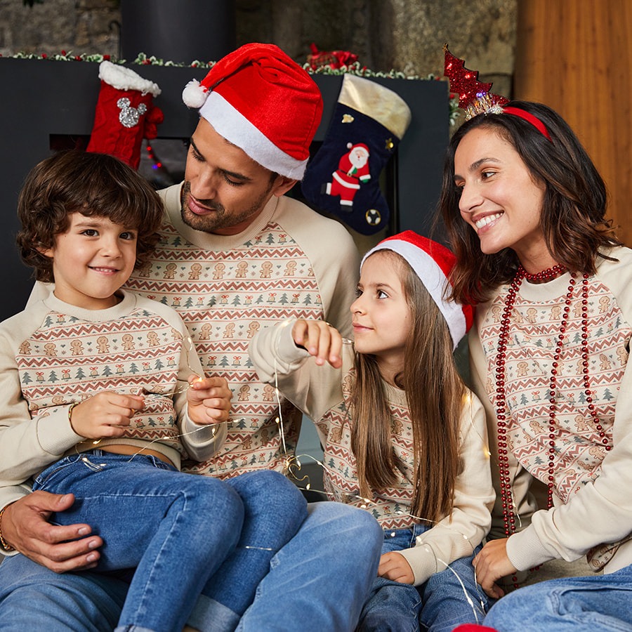 puzzle family christmas sweatshirts